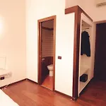 Rhome 19